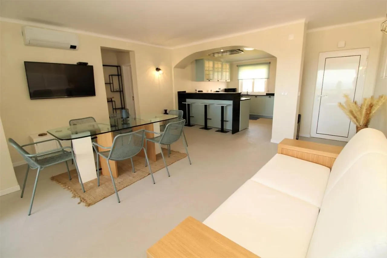 Ocean View Hydrangea - 2 Bedroom Apartment At Sao Rafael Beach, Albufeira