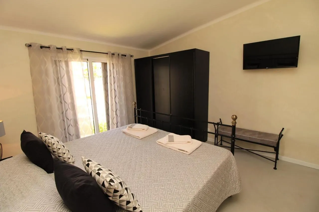 Ocean View Hydrangea - 2 Bedroom Apartment At Sao Rafael Beach, Albufeira